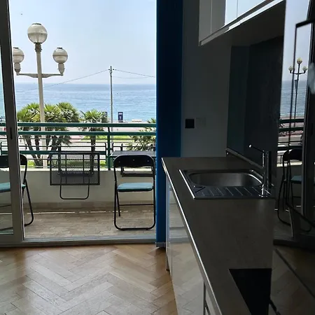 Carre D Or Face A La Apartment Nice