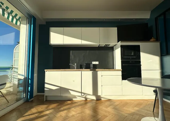 Carre D Or Face A La Apartamento Nice