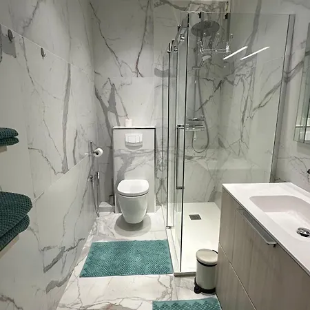 Carre D Or Face A La * 尼斯